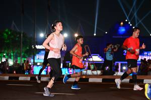 BIB: 28834
                            <button type="button" onclick="openModal(15104551)" class="btn btn-primary btn-sm float-right btn-popup" data-toggle="modal" data-target=".modal-high-quality">
                        <i class="fas fa-shopping-cart"></i> Add to Cart
                    </button>
                                            <button type="button" onclick="isThisMe(15104551, true)" class="btn btn-success btn-sm float-right btn-popup btn-isme hidden" data-toggle="tooltip" data-placement="bottom" title="นี่คือรูปของคุณใช่ไหม คลิกที่นี่เพื่อเอาเข้าอัลบั้ม">
                        <i class="fas fa-plus"></i> Add to album
                    </button>
                    <button type="button" onclick="isThisMe(15104551, false)" class="btn btn-warning btn-sm float-right btn-popup btn-isnotme hidden">
                        <i class="fas fa-ban"></i> Remove from album
                    </button>